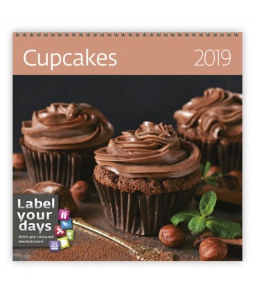 Nástěnný kalendář Cupcakes 2019